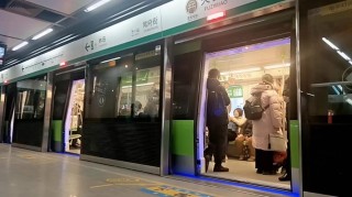 南京地铁3号线夫子庙站离夫子庙景点有多远