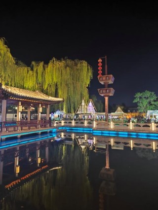 西安夜色——夏日的夜色静美如画，犹如一支优美的交响乐曲