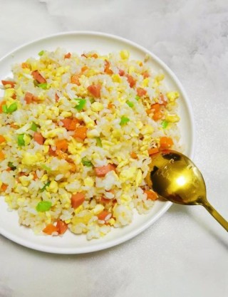 最爱那碗蛋炒饭