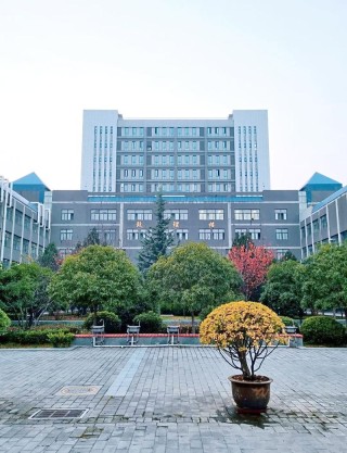 西安文理学院在哪个位置（详细地址_电话）