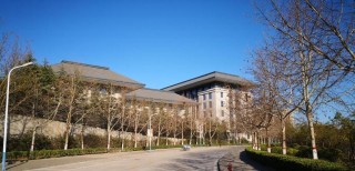 河南财经政法大学(与河南省人民检察院联办，就读在河南检察职业学院)学费一年多少钱（2024收费标准）