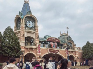 春天你来——写在上海迪士尼乐园复开之时