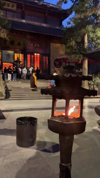 【寺庙祈福】主打“精准”拜佛，国内祈福超灵验寺庙汇总