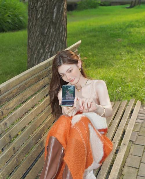 温婉晴天,站起来吧! 第1张 温婉晴天,站起来吧! 第1张