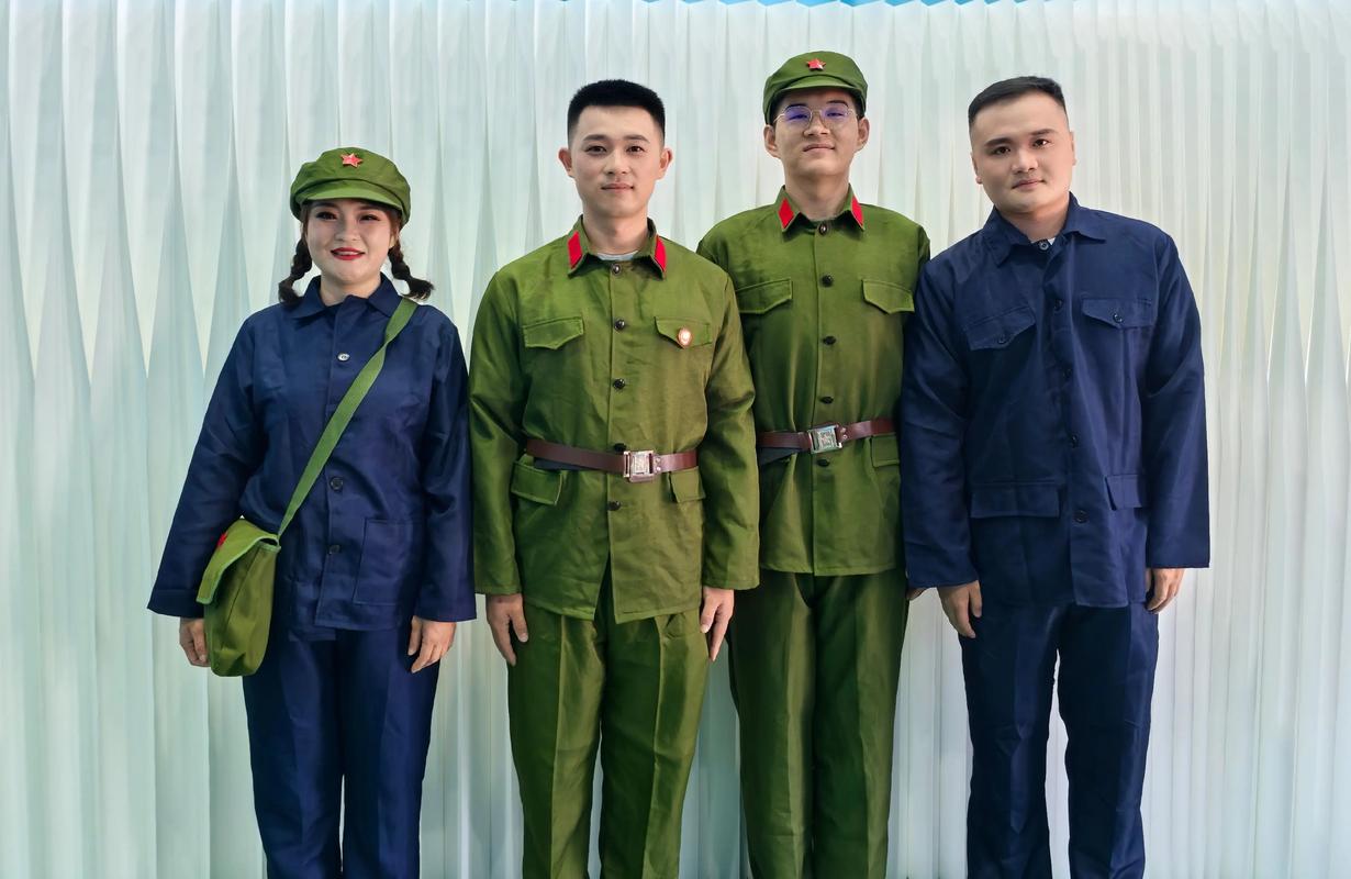 绿色的军装梦  第1张