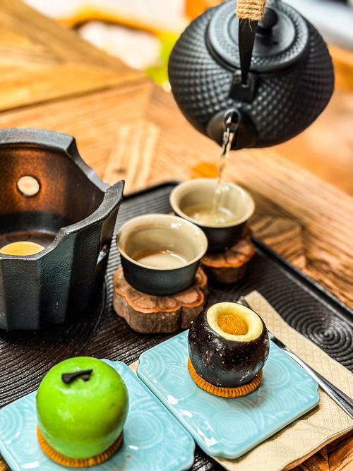 茶盅与酒杯的风情 第1张 茶盅与酒杯的风情 第1张
