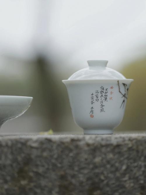 春风不改旧时波  第1张