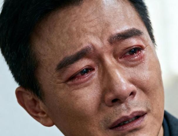 男人只有一滴泪,你会为谁流? 第1张 男人只有一滴泪,你会为谁流? 第1张