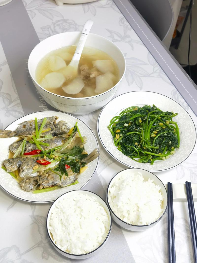 一顿私厨，让人感受到一屋两人三餐四季，一半烟火一半清欢的美好  第1张