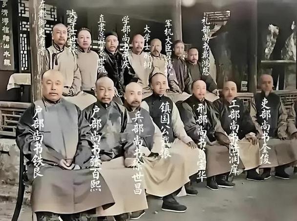 为报答潘祖荫救命名言，左宗棠破例送礼！此礼后成禁止出境的国宝  第1张