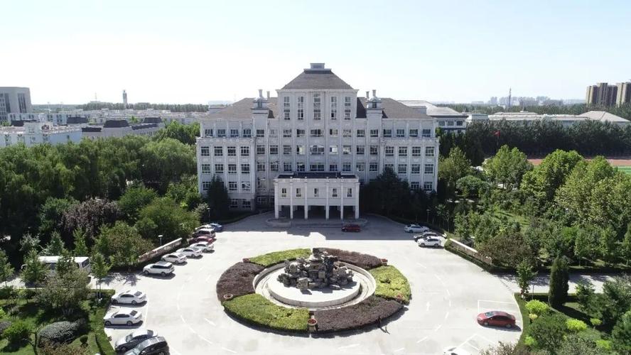 首都师范大学科德学院各专业2026在湖北招生人数、录取分数线(附:招生计划表) 第1张 首都师范大学科德学院各专业2026在湖北招生人数、录取分数线(附:招生计划表) 第1张