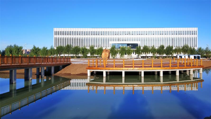 黑龙江东方学院2025年各专业录取分数线是多少分「录取最低分」  第1张