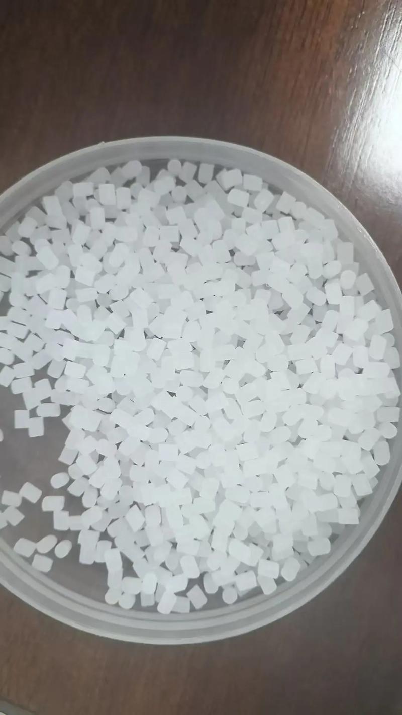 钟恒新材取得低收缩哑光聚酯膜母粒相关专利,使得制备的聚酯母粒兼顾良好的哑光性能和低收缩性能 第1张 钟恒新材取得低收缩哑光聚酯膜母粒相关专利,使得制备的聚酯母粒兼顾良好的哑光性能和低收缩性能 第1张