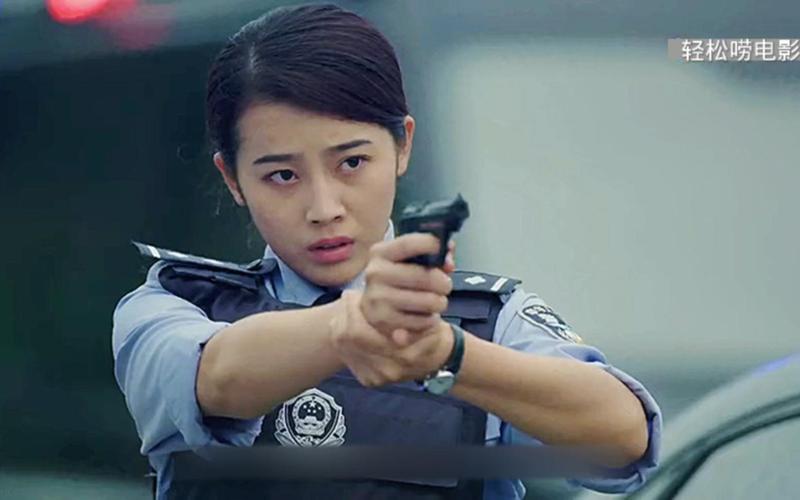 女特警四枪击毙歹徒,特警支队美女狙击手 第1张 女特警四枪击毙歹徒,特警支队美女狙击手 第1张